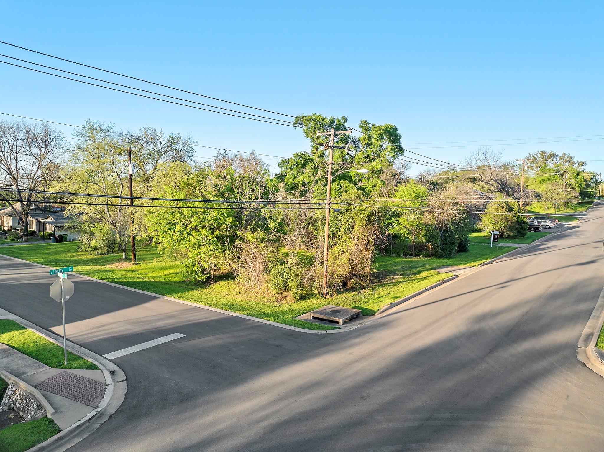 402 E Liberty Avenue Round Rock TX 78664
