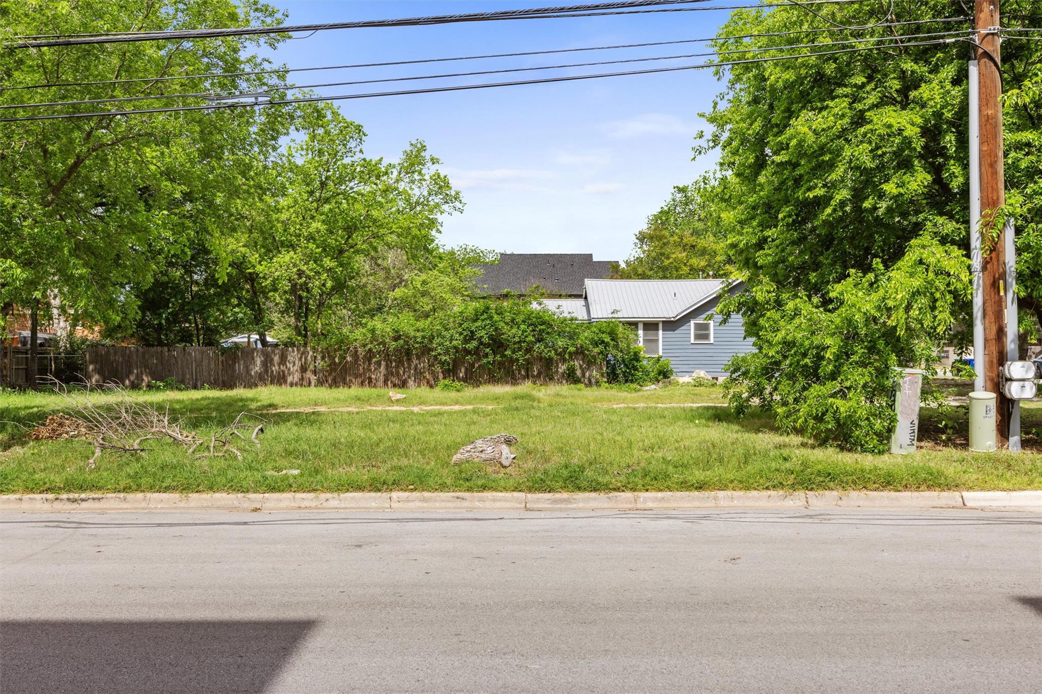 945 E 51st Street Austin TX 78751