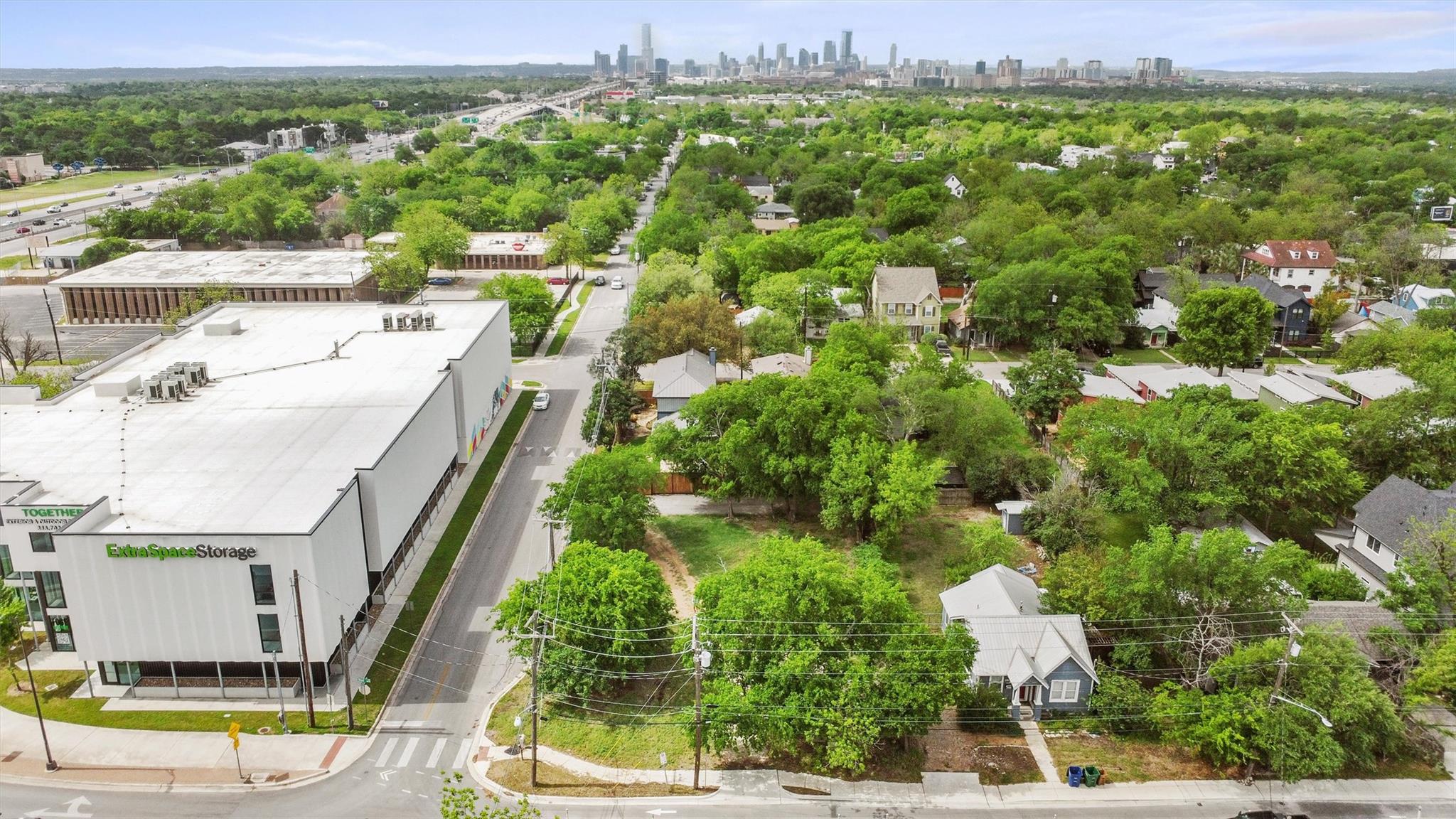 945 E 51st Street Austin TX 78751