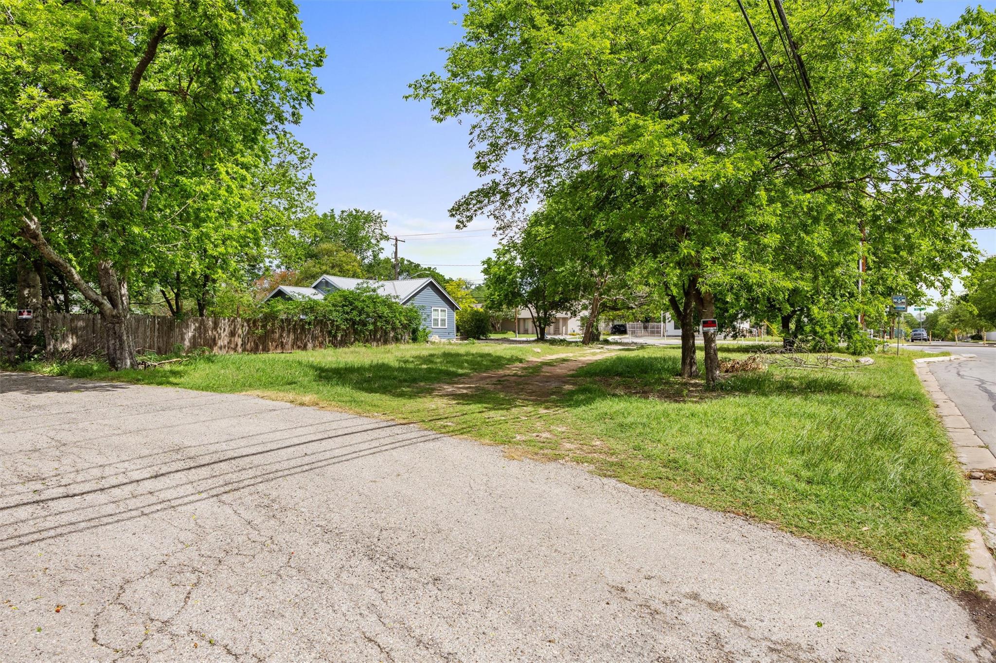 945 E 51st Street Austin TX 78751