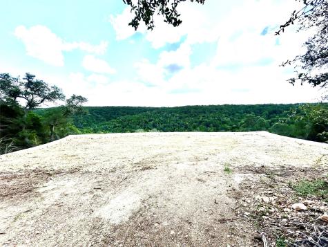 256 Clinch Drive Fischer TX 78623