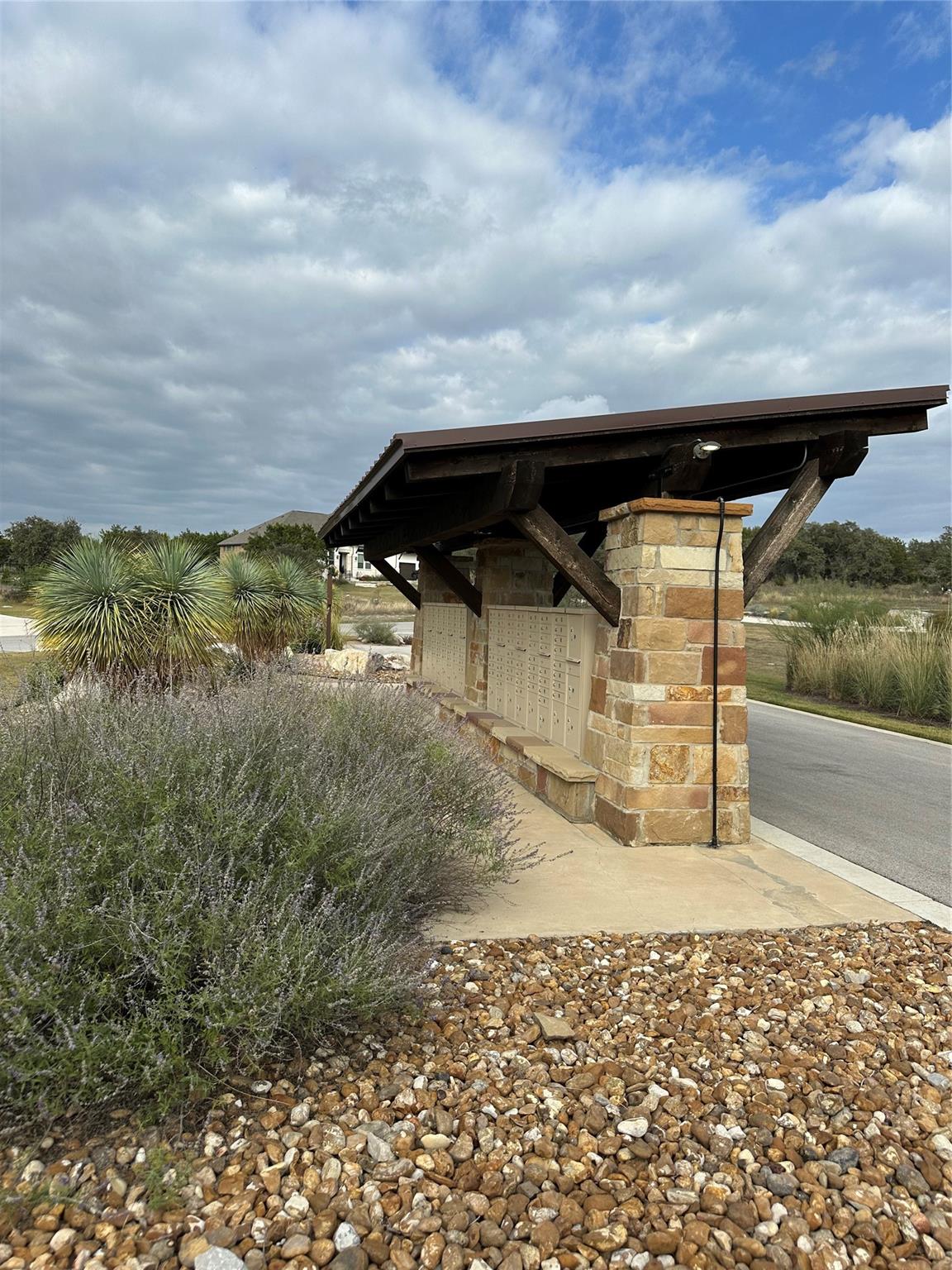 409 Spicewood Trails Drive Spicewood TX 78669