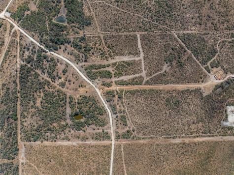 Lot 7 County Road 211 Smiley TX 78159