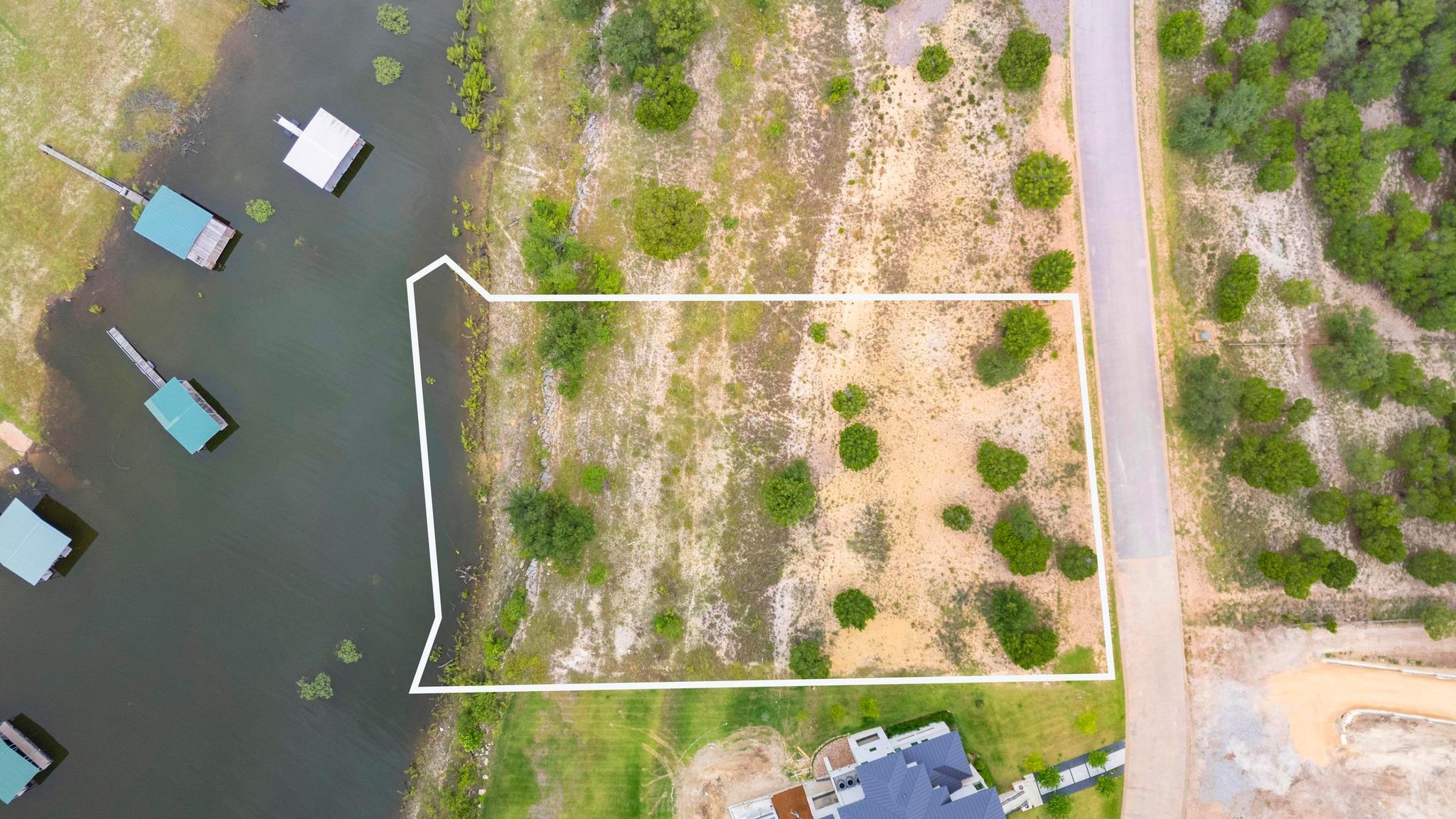 1901 Valentino Cove Spicewood TX 78669