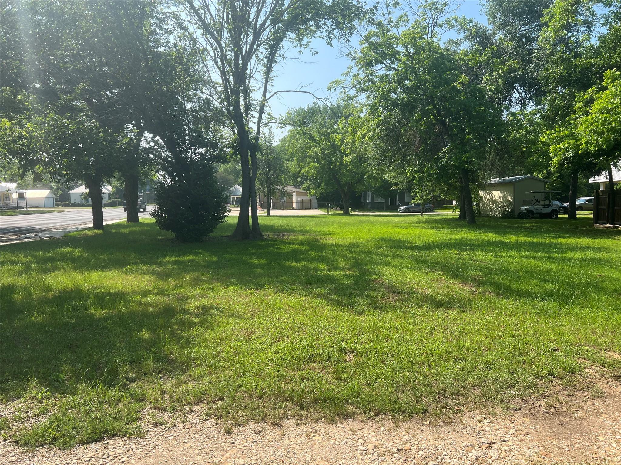 300 Turney Street Smithville TX 78957