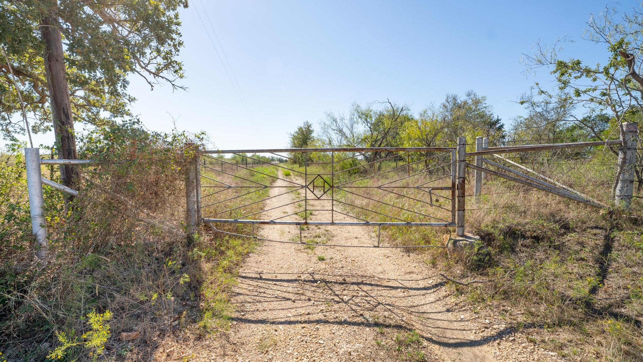 1558 Texas Street Rockdale TX 76567
