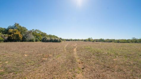1558 Texas Street Rockdale TX 76567