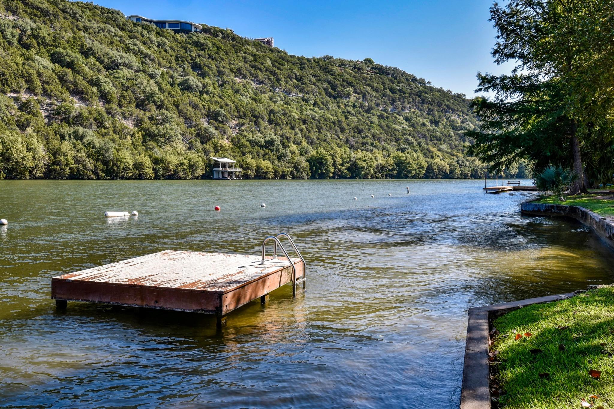 1707 Lipan Trail Austin TX 78733