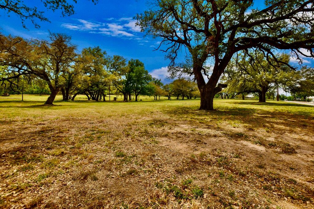 7908 Cr 404 Spicewood TX 78669