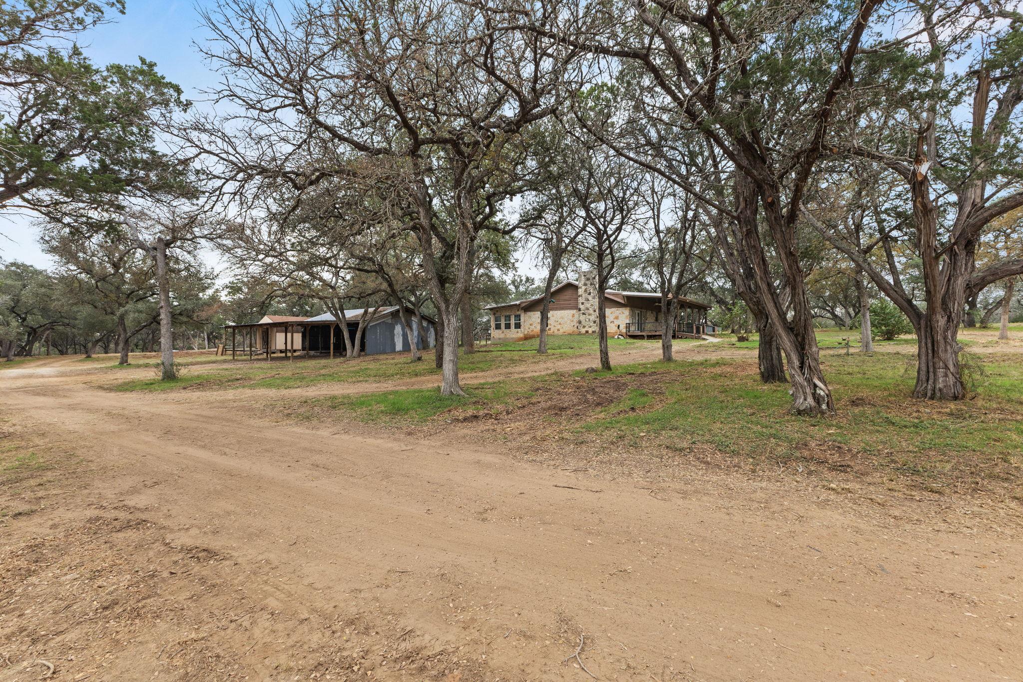 122 Winding Creek Road Spicewood TX 78669