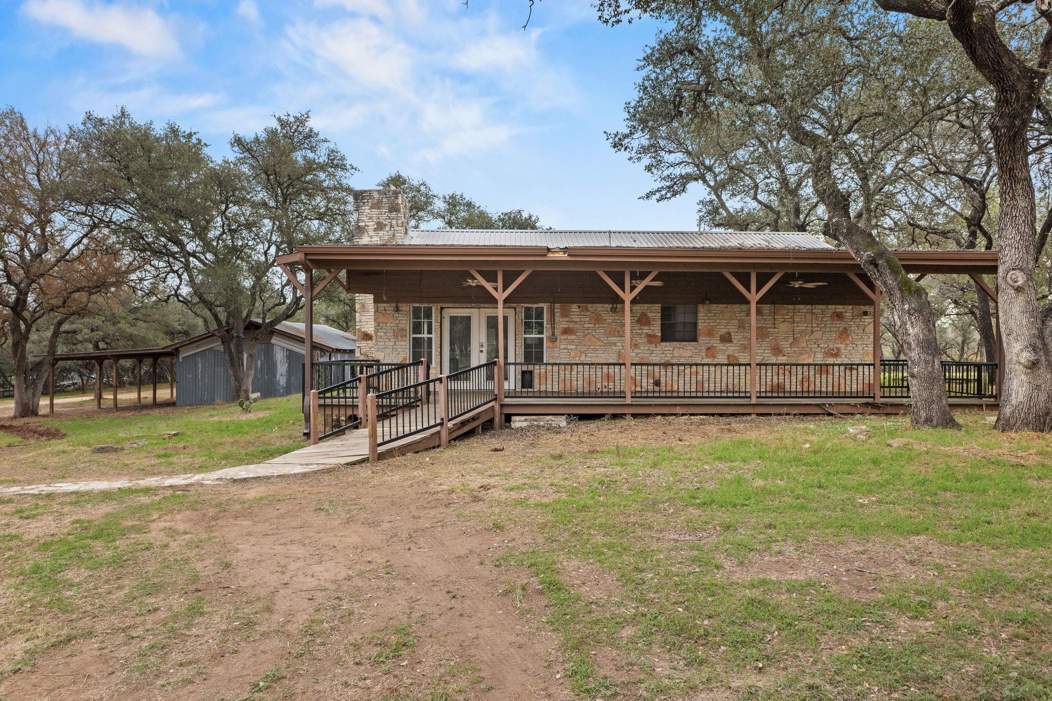 122 Winding Creek Road Spicewood TX 78669