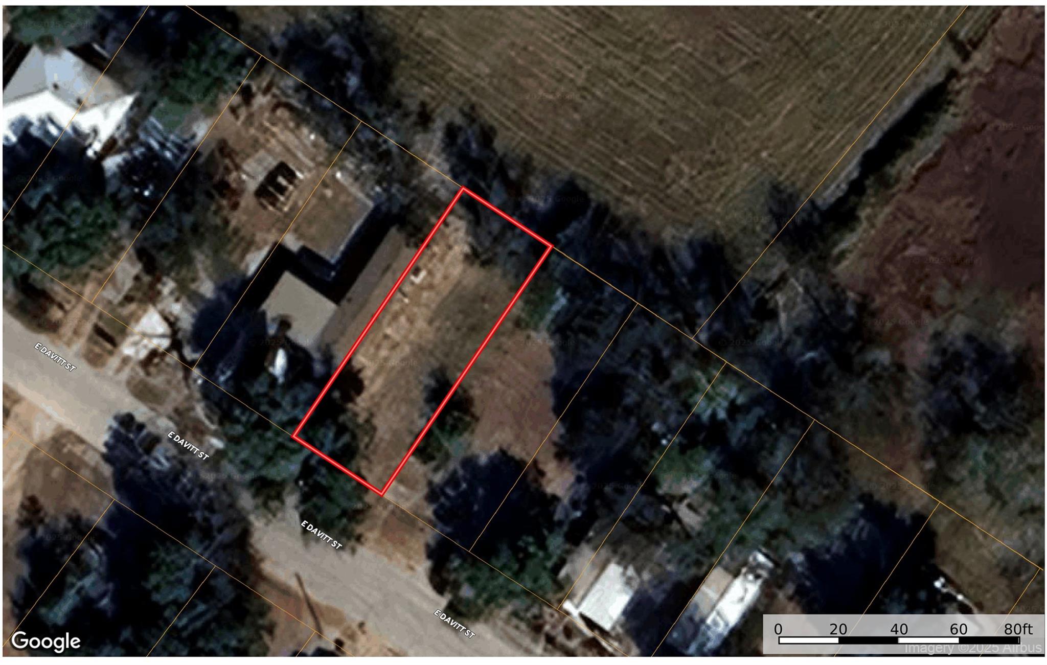 300 E Davitt Street Eagle Lake TX 77434