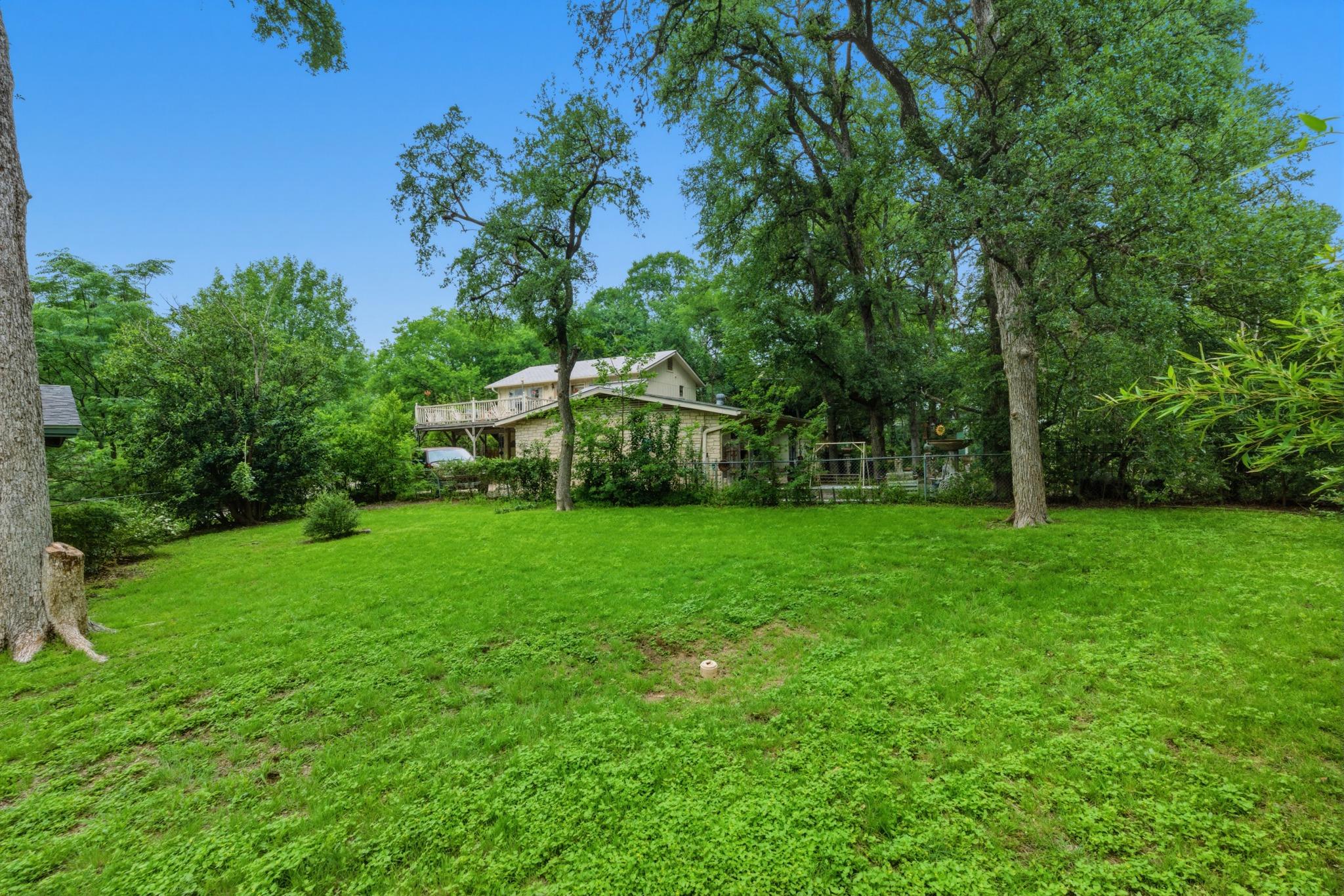 3105 Crestvale Drive Austin TX 78704