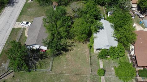 408 Symes Street Taylor TX 76574