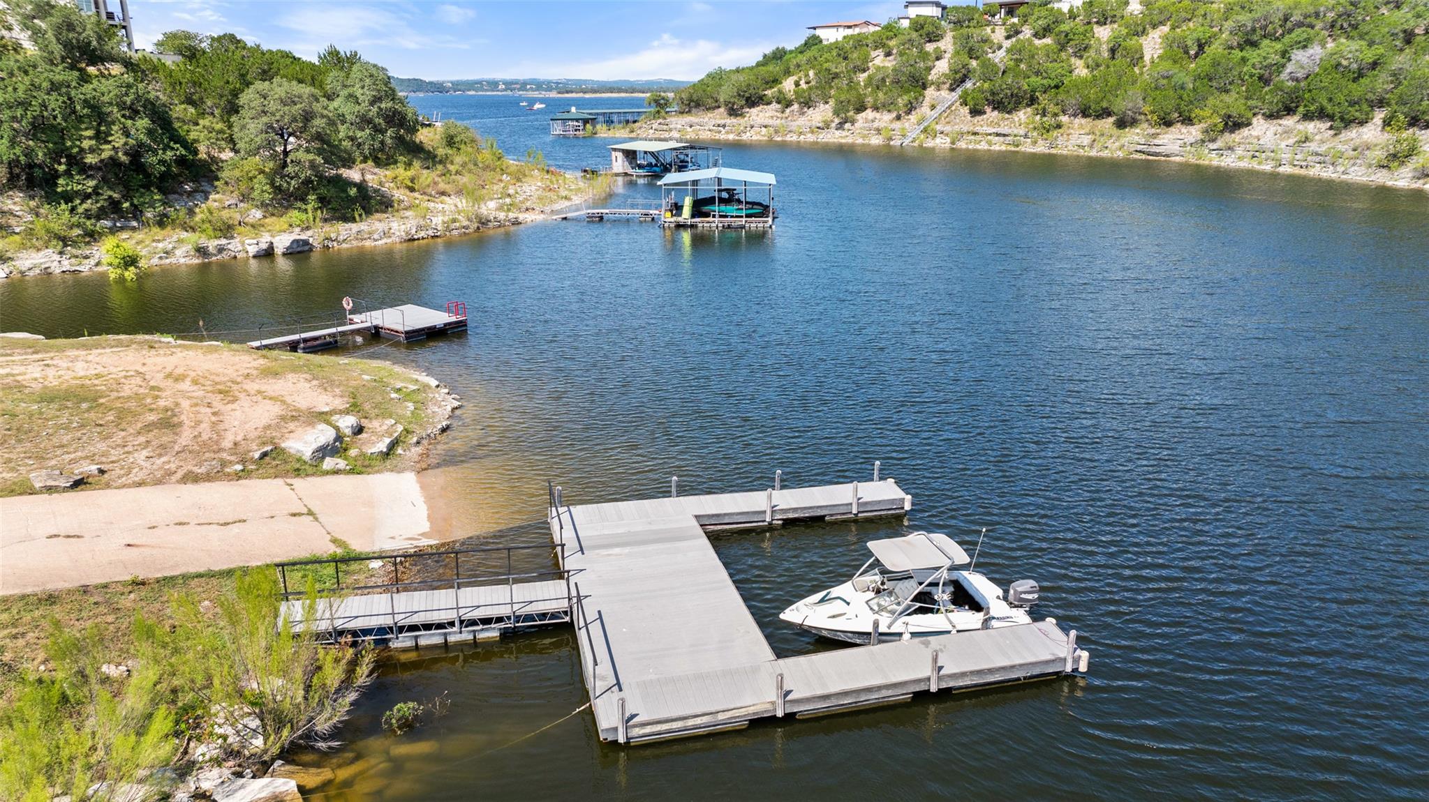 2711 Crosswind Drive Spicewood TX 78669
