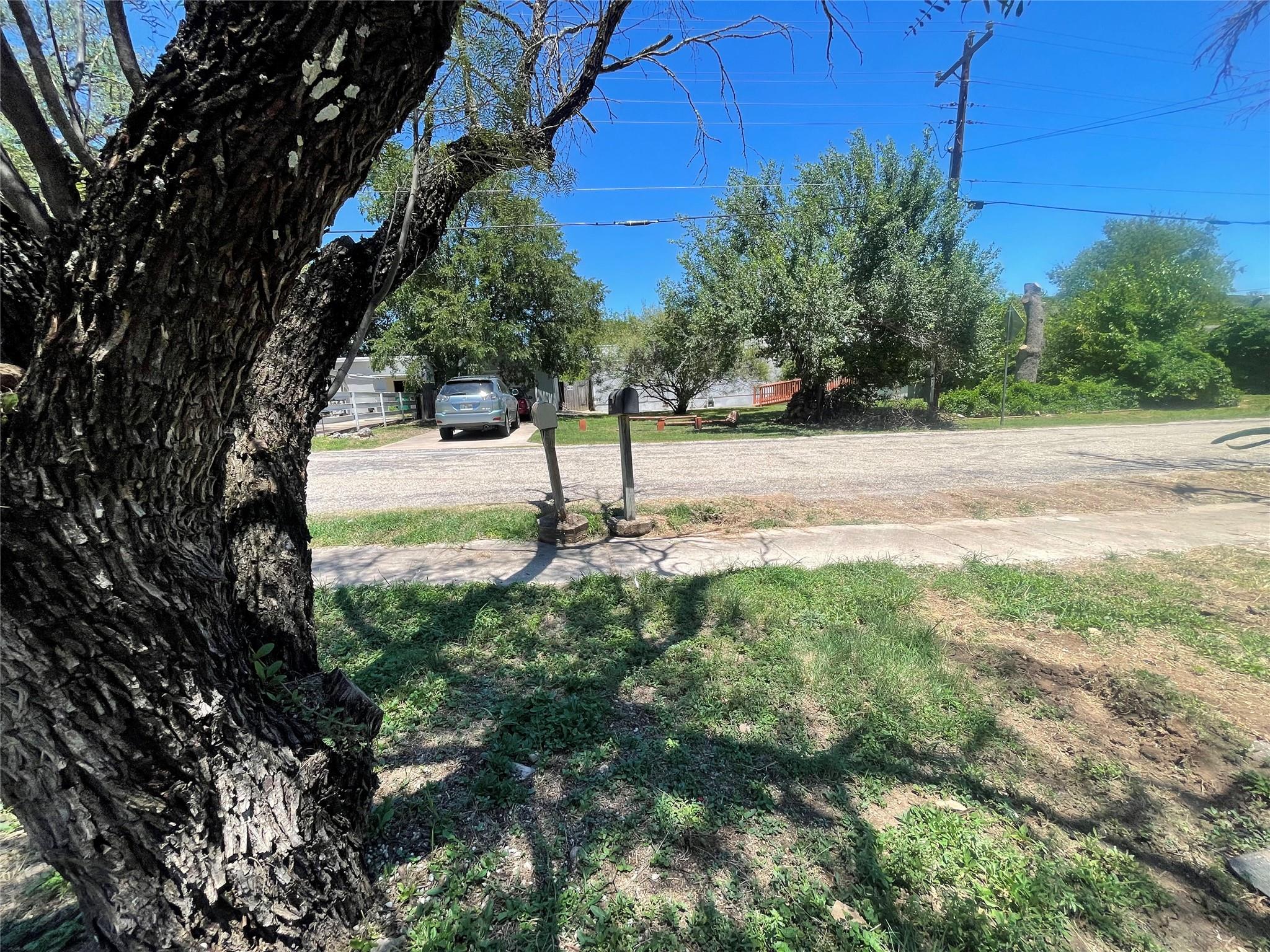 11512 Main Street Jonestown TX 78645