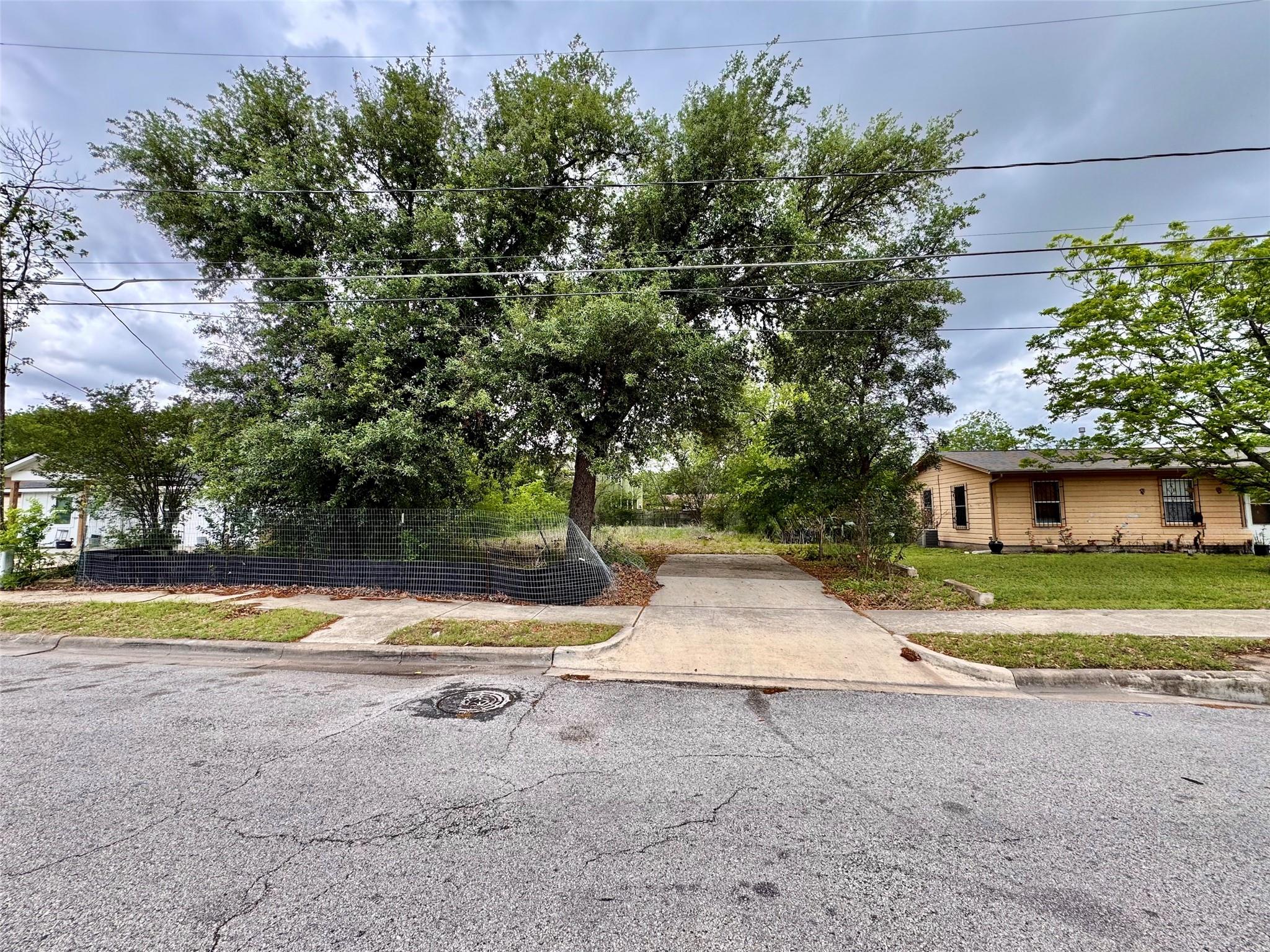 6201 Club Terrace Austin TX 78741