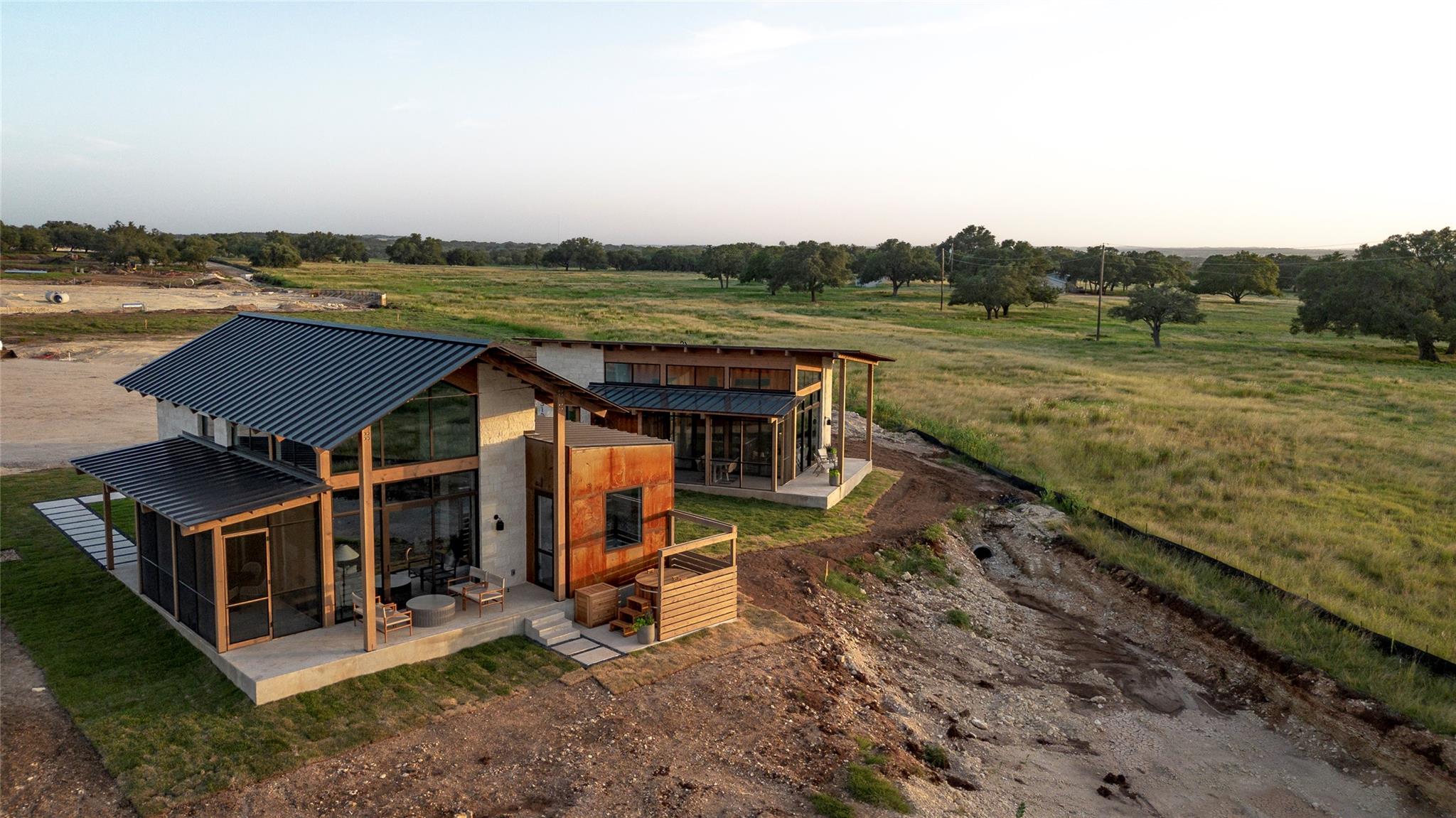 9361 W Us Highway 290 Hye TX 78635