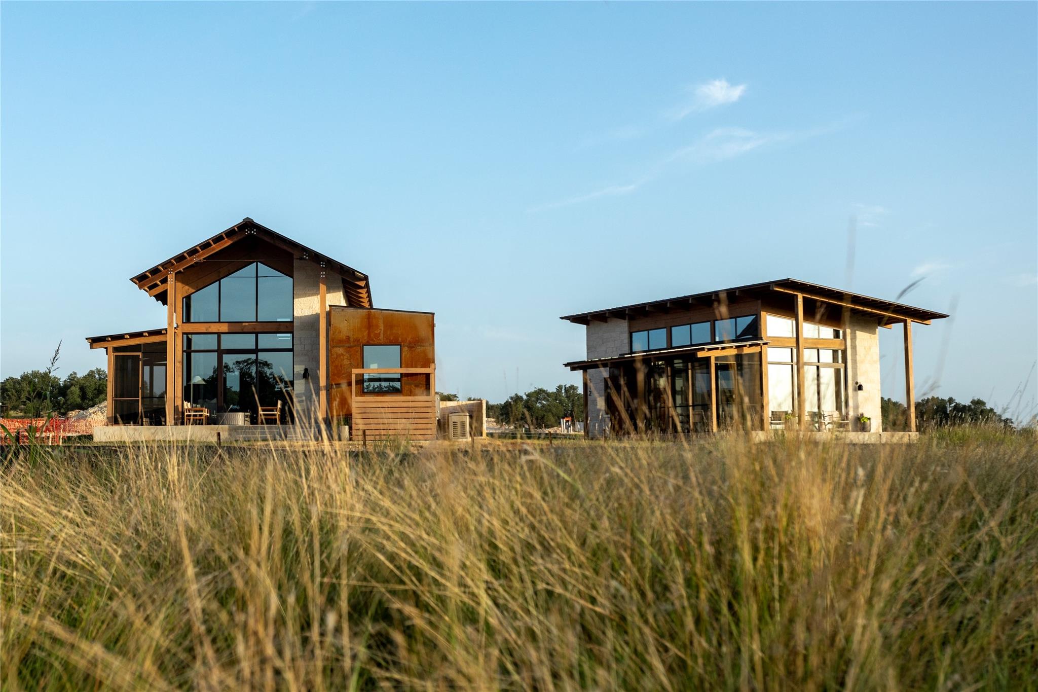 9361 W Us Highway 290 Hye TX 78635