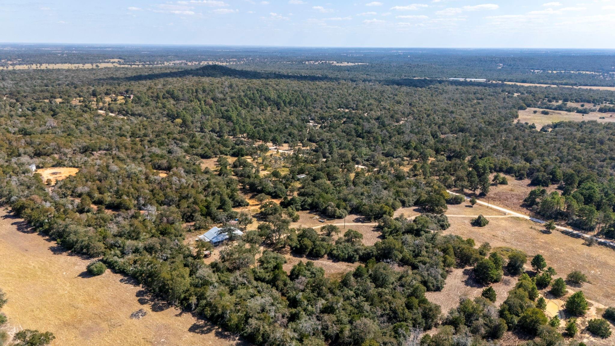 3115 Chuckwagon Road Luling TX 78648