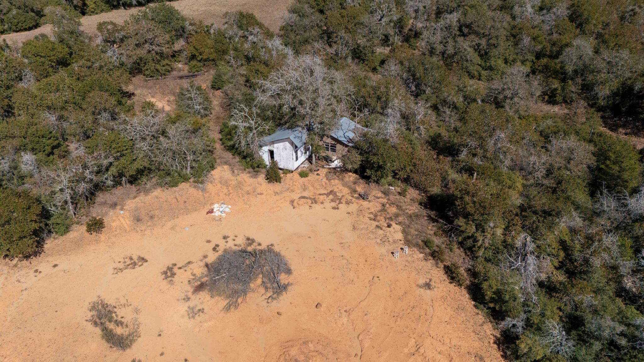 3115 Chuckwagon Road Luling TX 78648