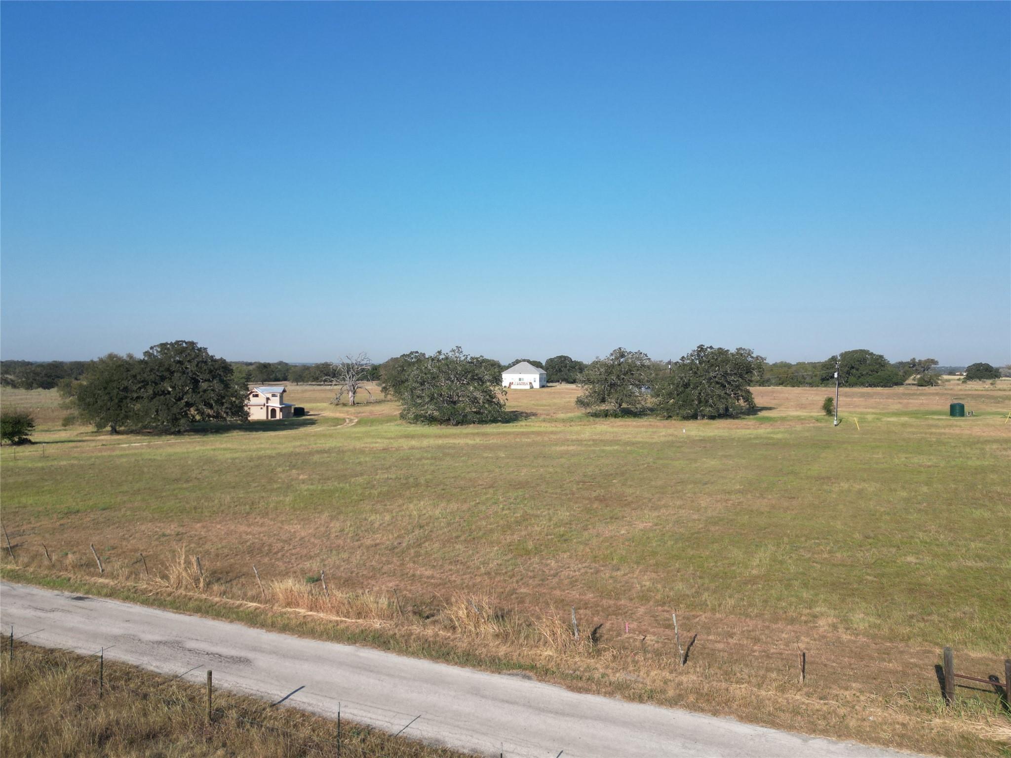 439 Arrow Lane Luling TX 78648