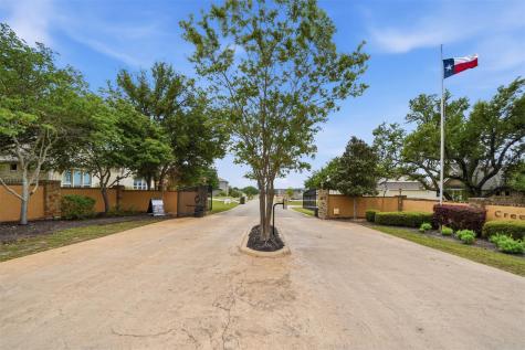 320 Onion Creek Lane Driftwood TX 78619