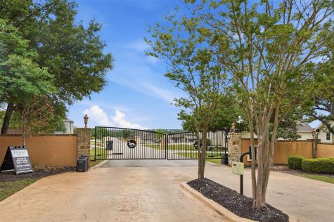 320 Onion Creek Lane Driftwood TX 78619
