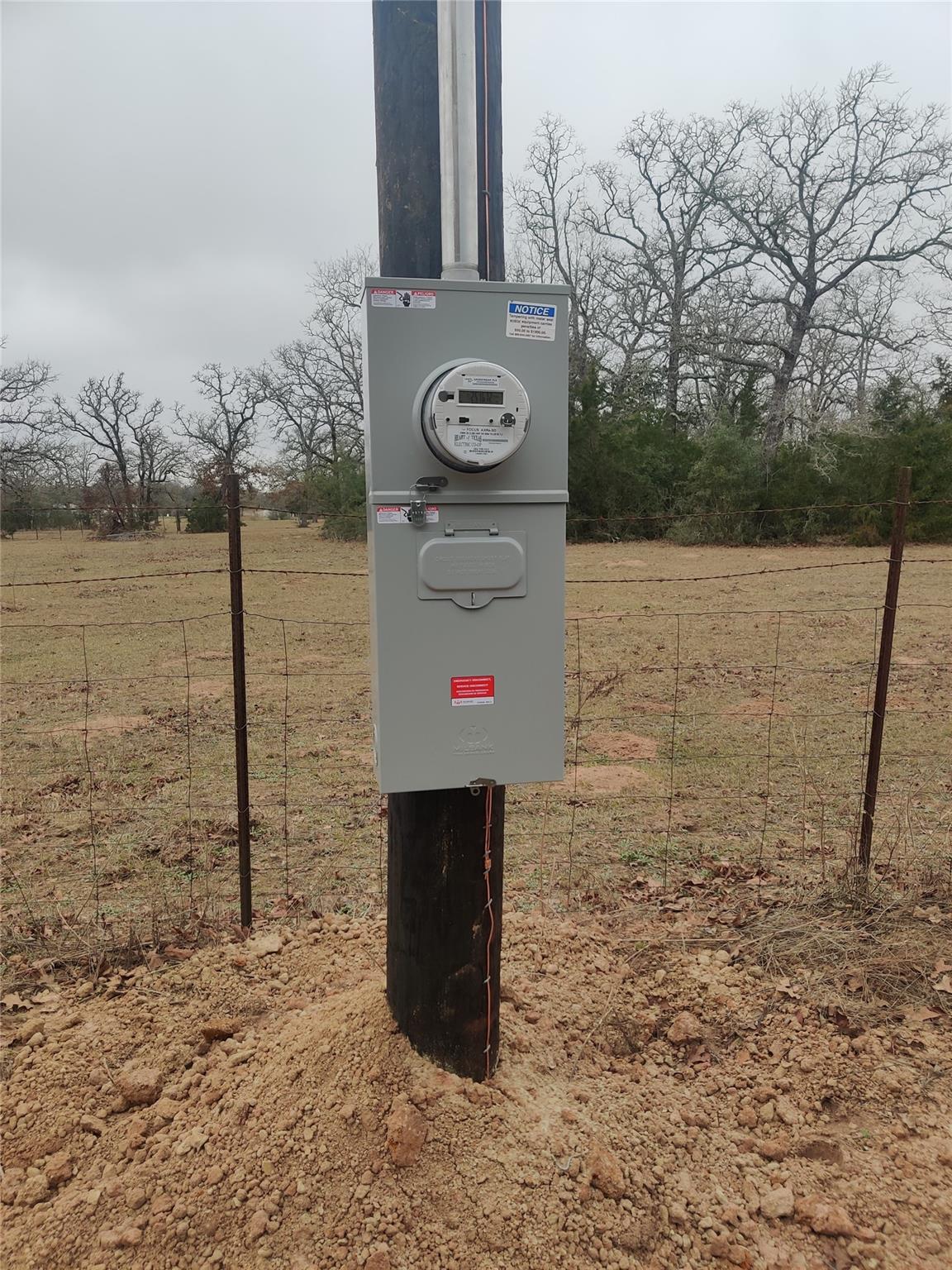 555 Private Road 3428 Milano TX 76558