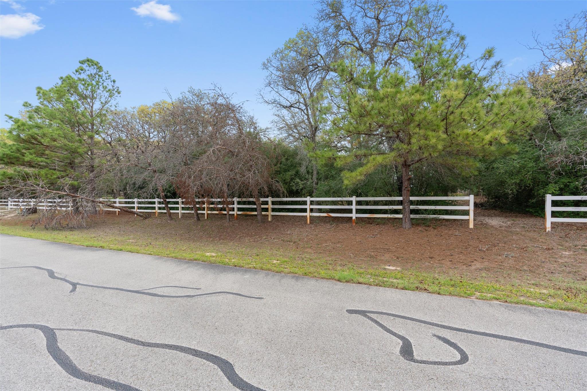 124 Kingwood Drive Elgin TX 78621