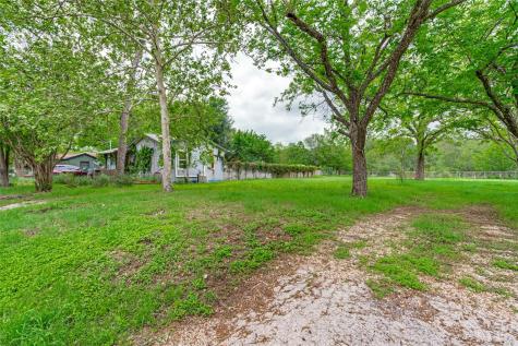1110 Gravel Street San Marcos TX 78666