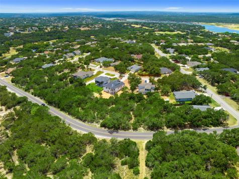 5006 Outpost Trace Lago Vista TX 78645