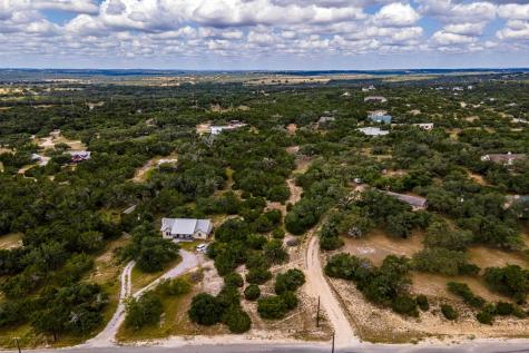 621 Deer Creek Circle Dripping Springs TX 78620