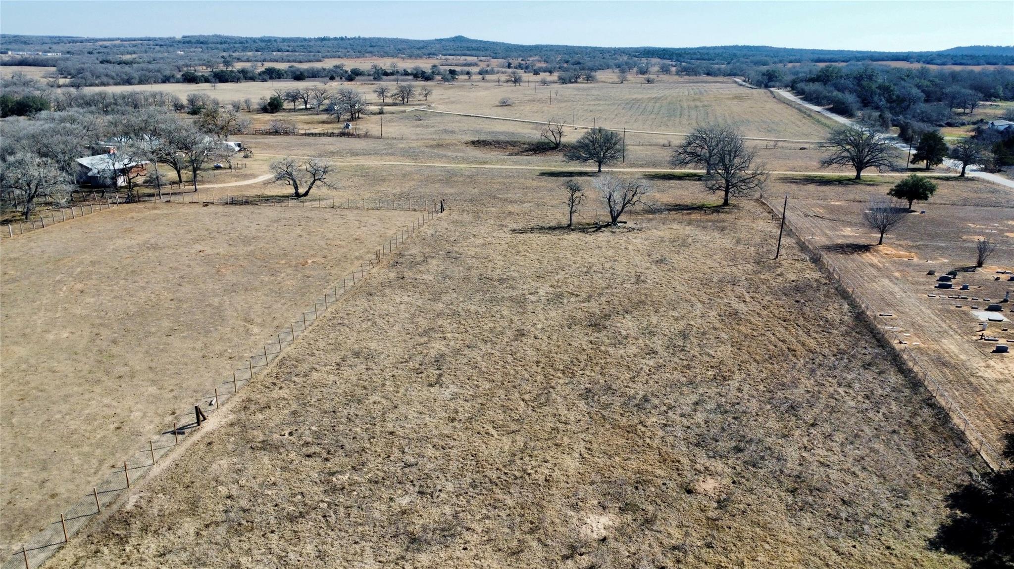 5633 Tenney Creek Road Luling TX 78648