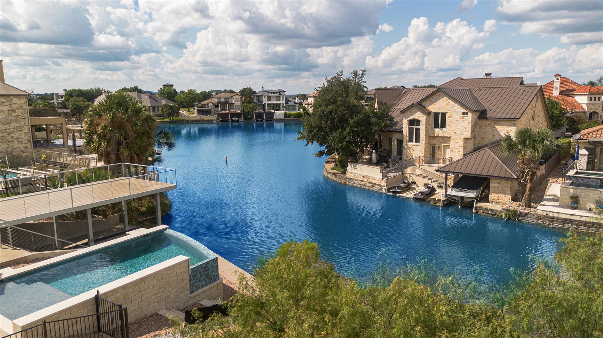 100 Wennmohs Place Horseshoe Bay TX 78657