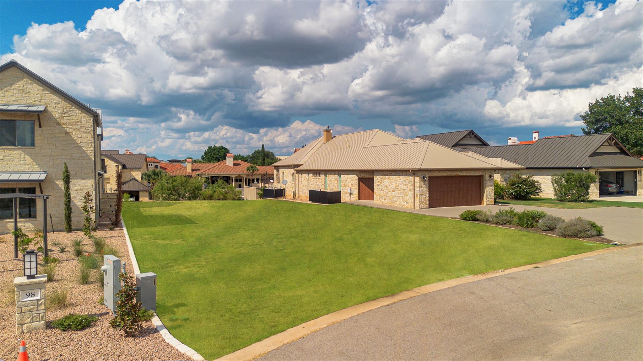 100 Wennmohs Place Horseshoe Bay TX 78657
