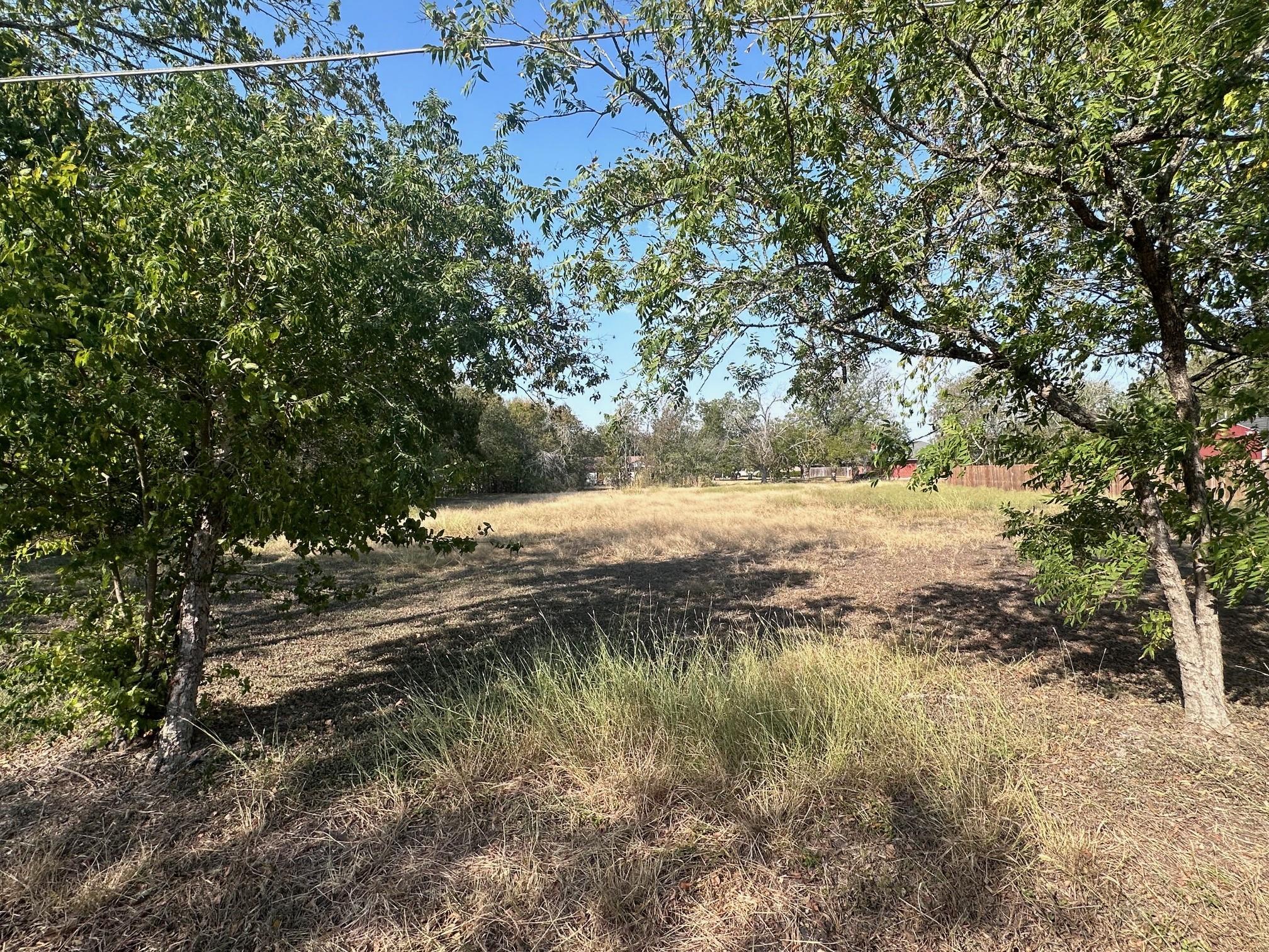 2204 Water Street Bastrop TX 78602