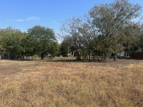 2204 Water Street Bastrop TX 78602