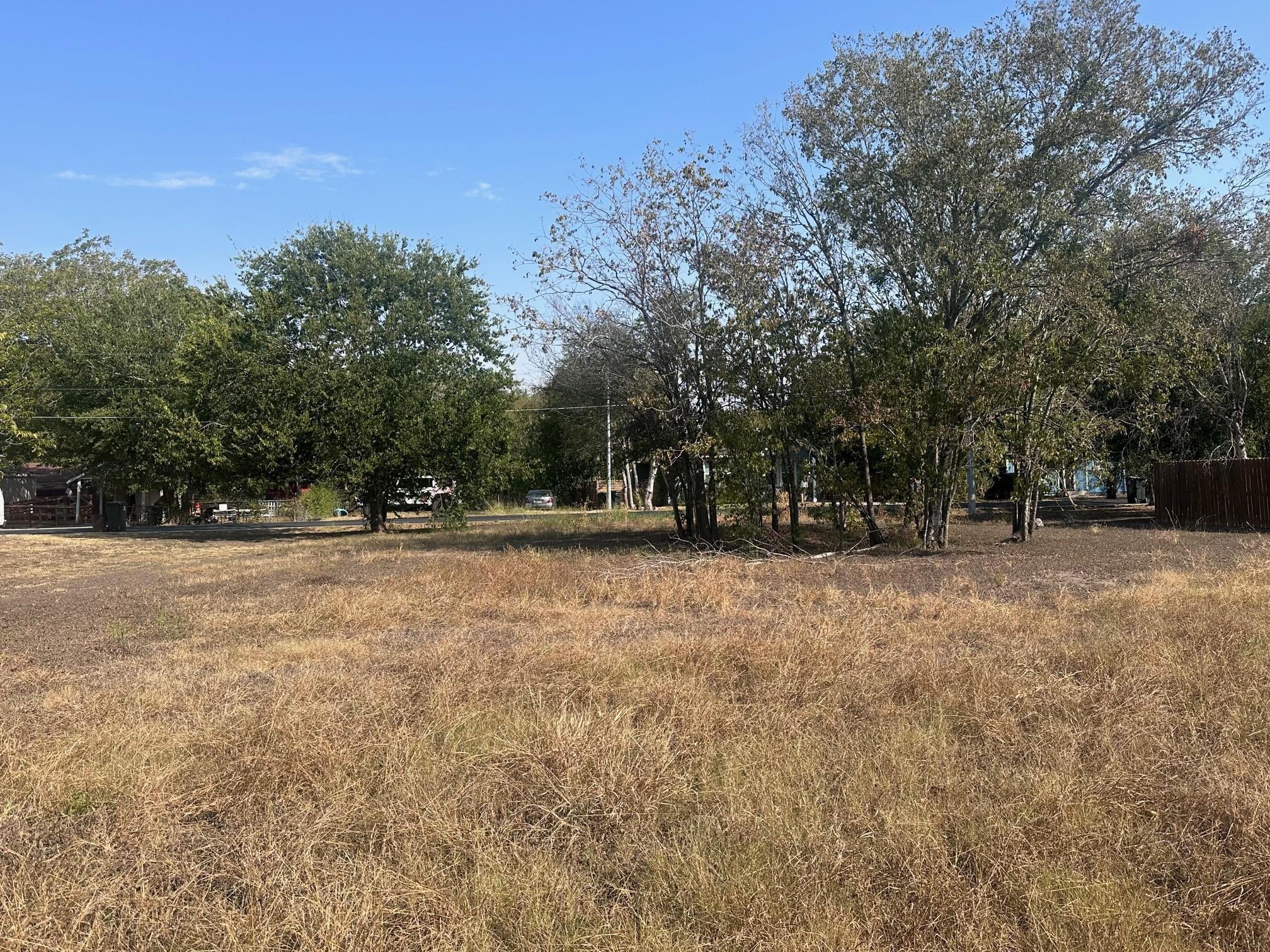 2204 Water Street Bastrop TX 78602