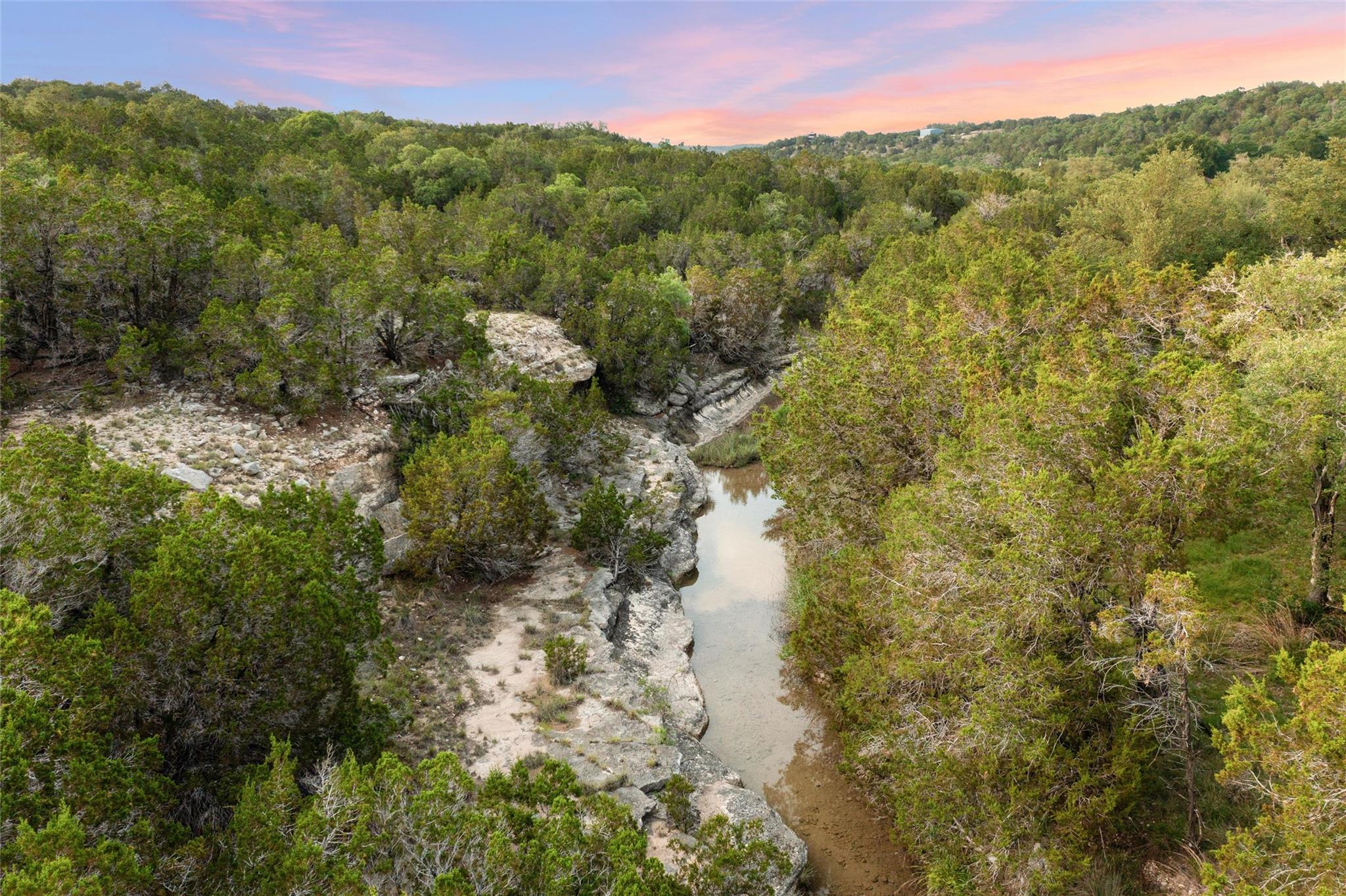 900 Lost Valley Road Dripping Springs TX 78620