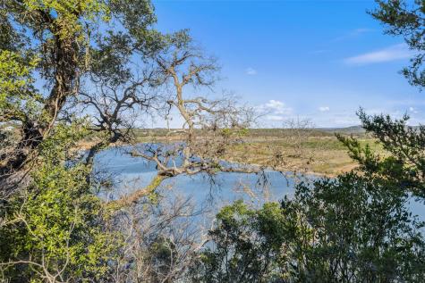 26216 Countryside Drive Spicewood TX 78669
