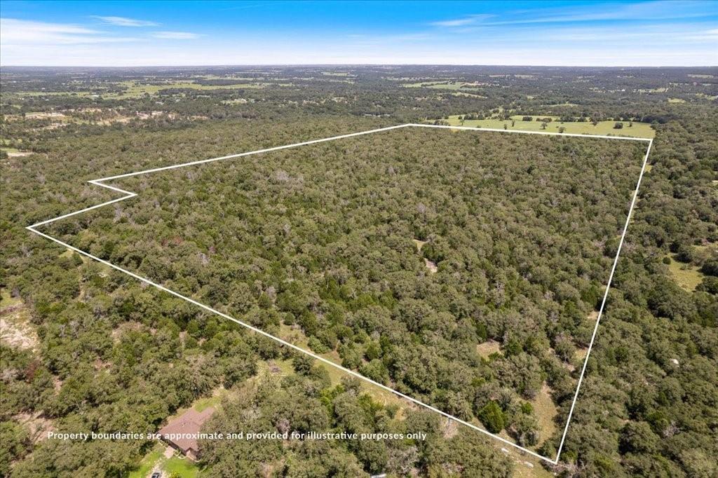 000 Hidden Oaks Lane Elgin TX 78621