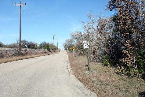100 Track Road Highway Dale TX 78616