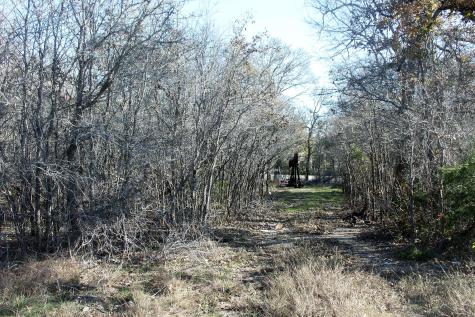 100 Track Road Highway Dale TX 78616