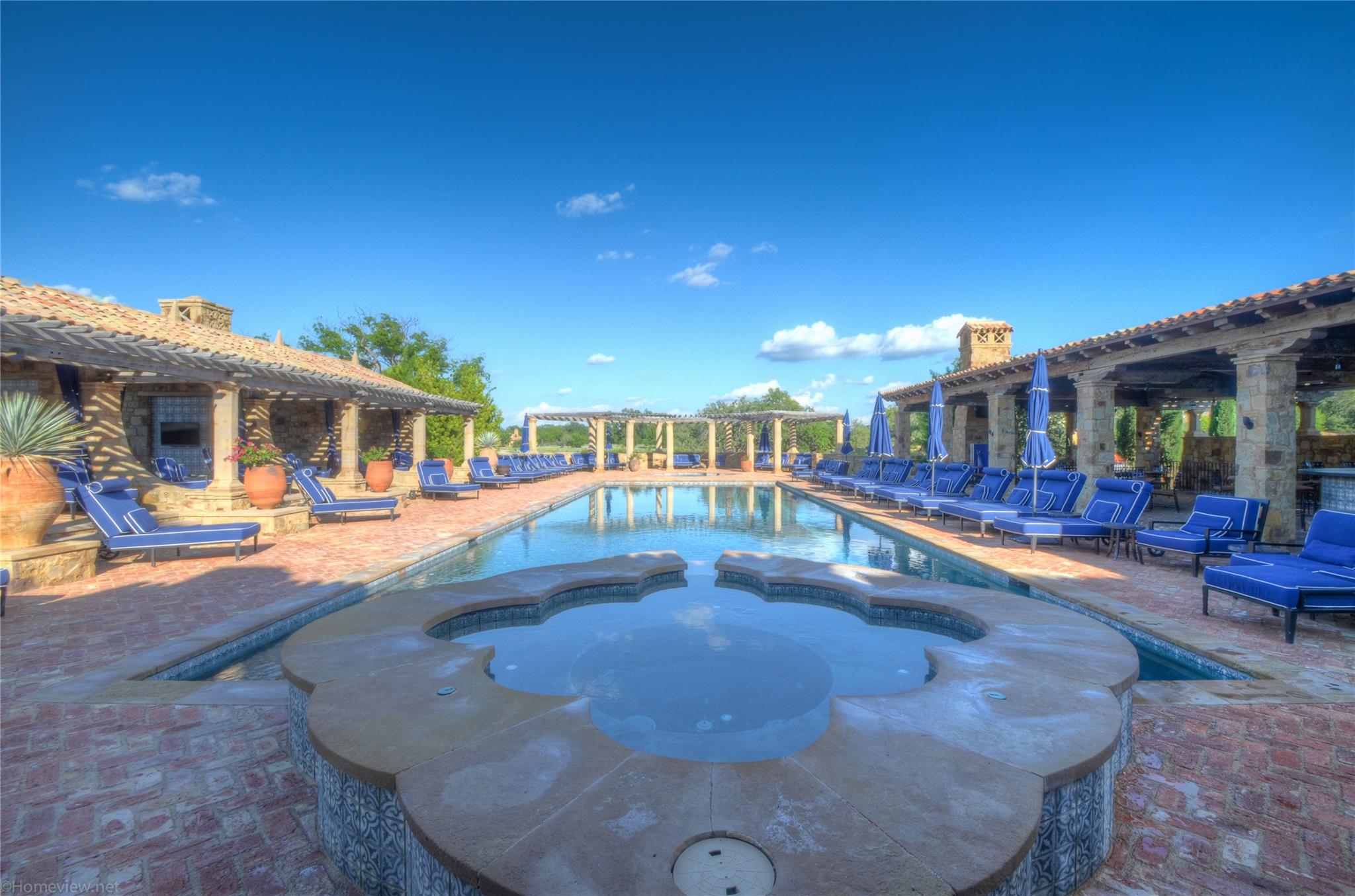 000 La Serena Loop Horseshoe Bay TX 78657