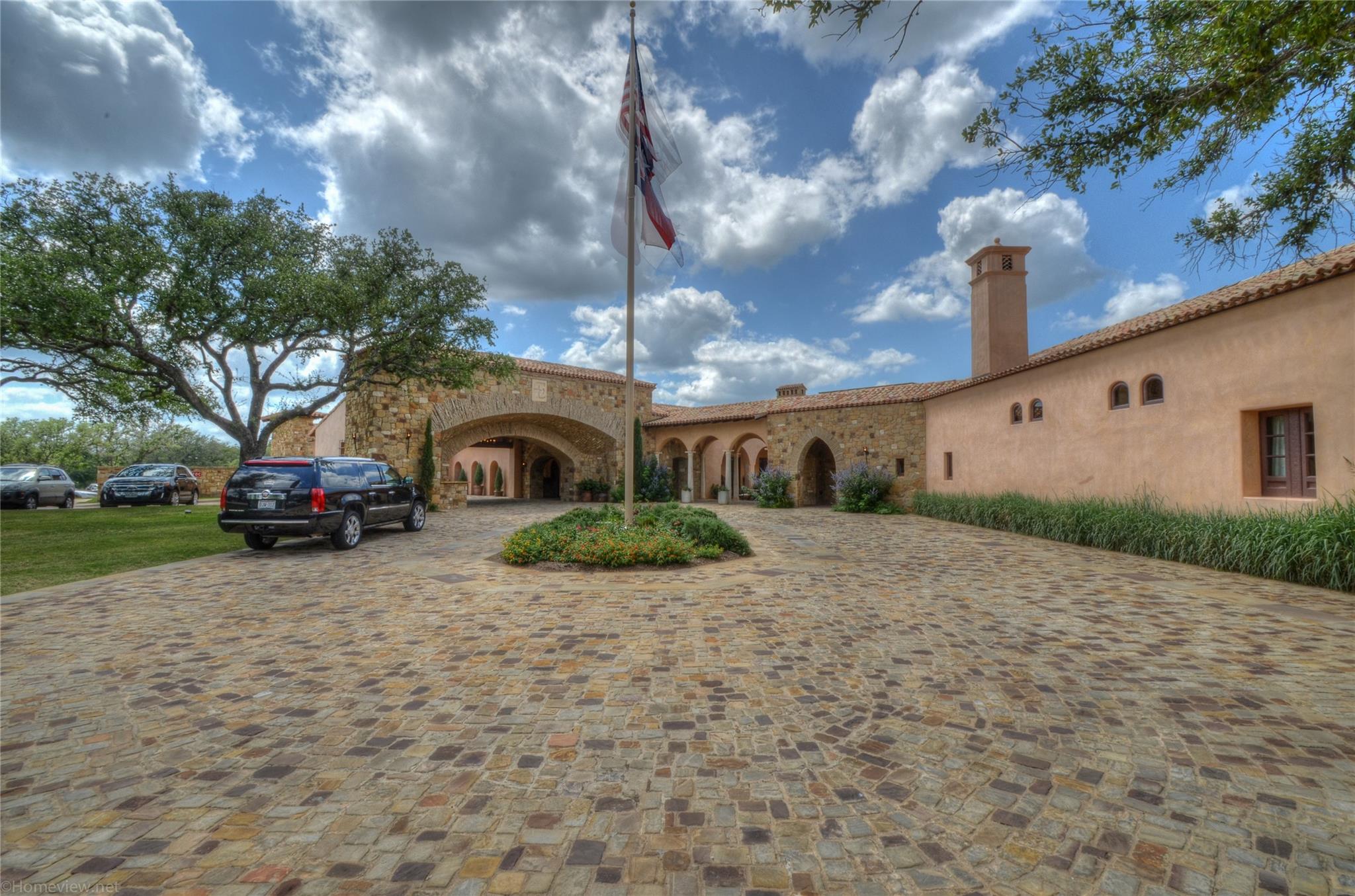 000 La Serena Loop Horseshoe Bay TX 78657
