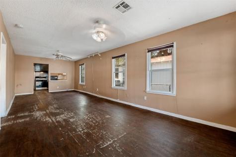 1507 1/2 Holly Street Austin TX 78702