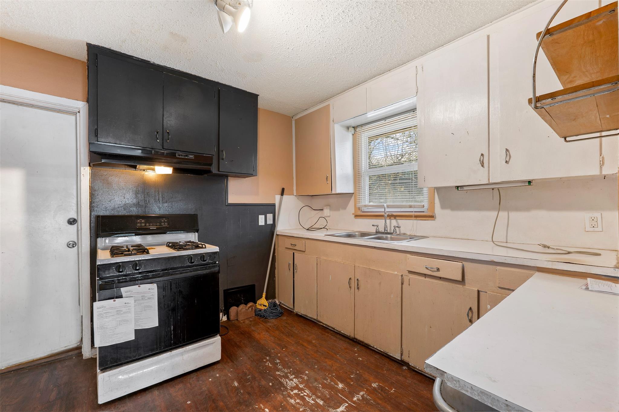 1507 1/2 Holly Street Austin TX 78702