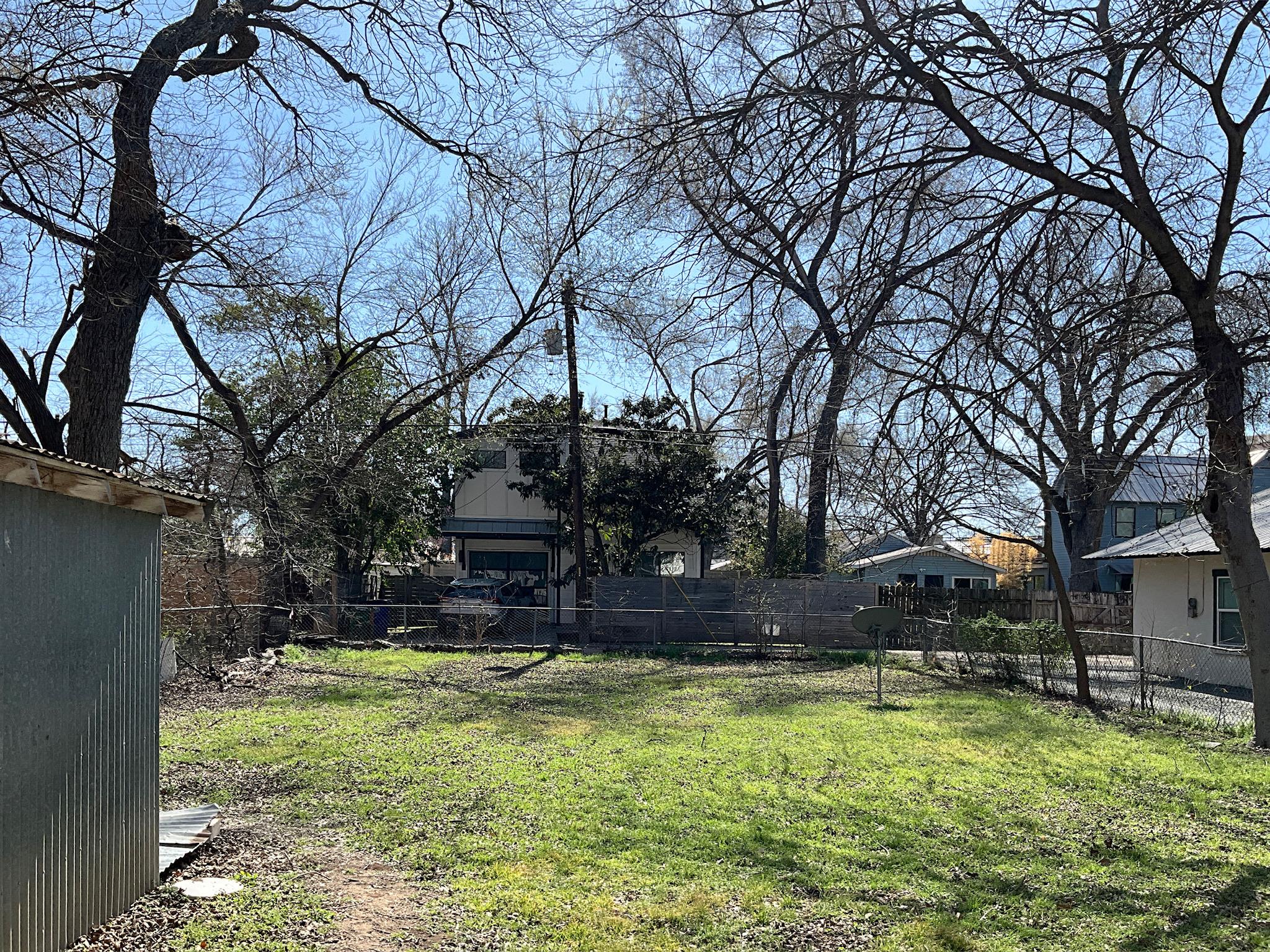 1507 1/2 Holly Street Austin TX 78702