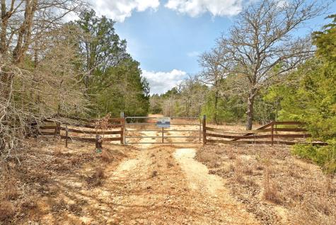 109 Crepe Myrtle Road Bastrop TX 78602